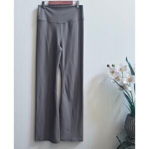 Abercrombie YPB SculptLUX Yoga Flared Leg Pants Women's Leggings Size Large
